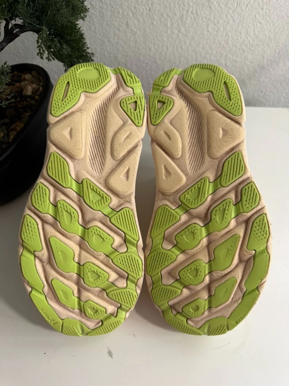 Hoka Clifton 9 Women's Beige Cream Athletic Running Shoes with Yellow - Picture 6 of 6